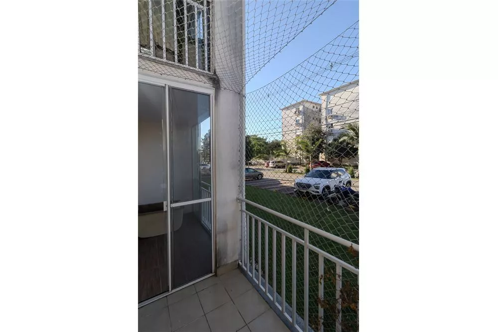 Apartamento à venda com 3 quartos, 70m² - Foto 3