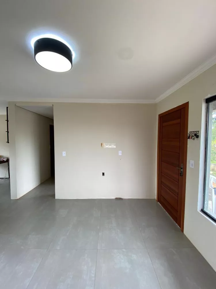 Casa à venda com 2 quartos, 300m² - Foto 6