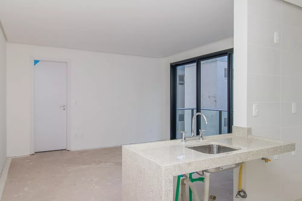 Apartamento à venda com 2 quartos, 75m² - Foto 2