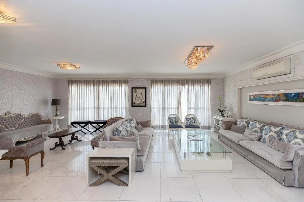 Apartamento, 4 quartos, 220 m² - Foto 1