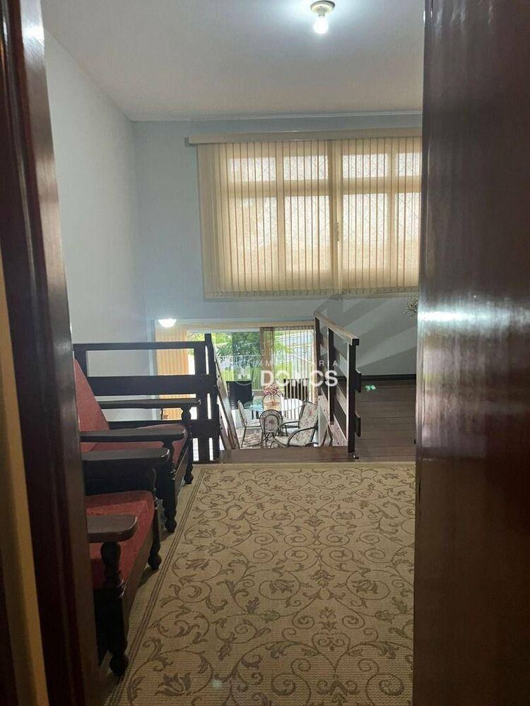 Sobrado, 4 quartos, 289 m² - Foto 2