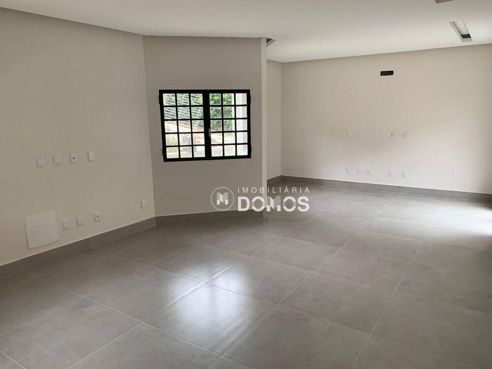 Casa, 3 quartos, 400 m² - Foto 1