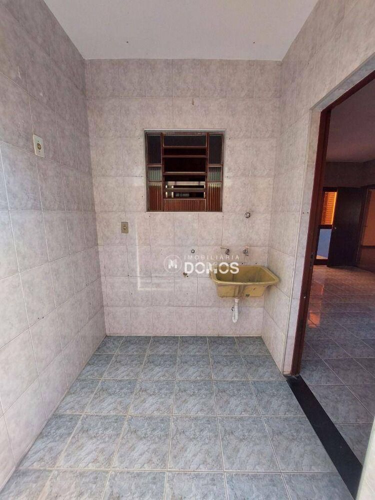 Casa, 4 quartos, 188 m² - Foto 4