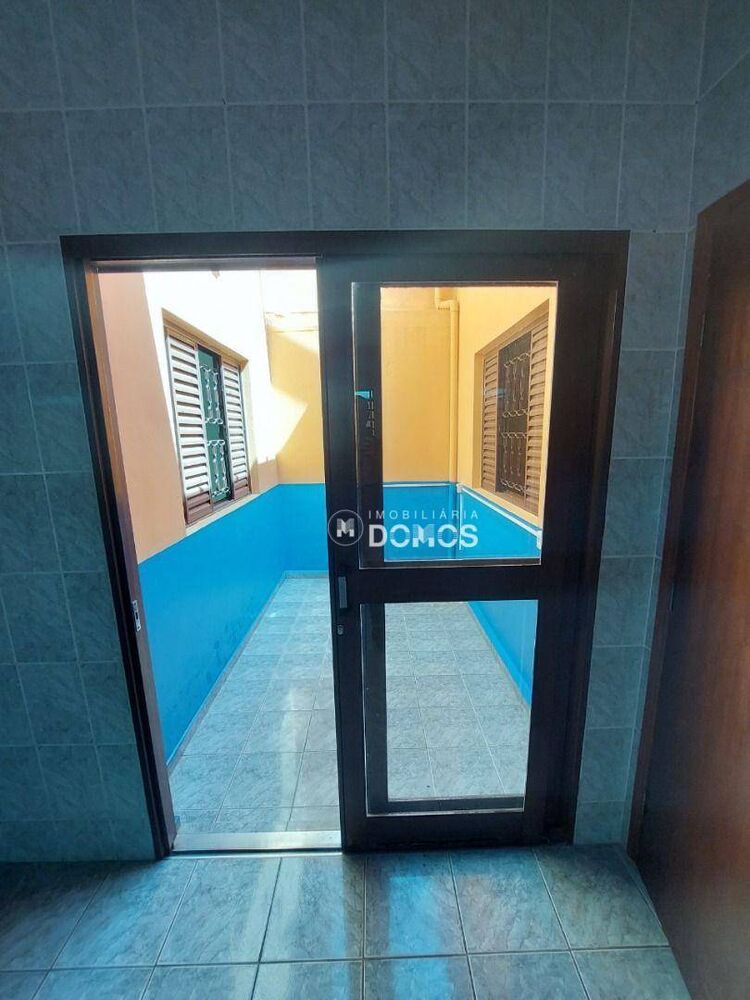 Casa, 4 quartos, 188 m² - Foto 8