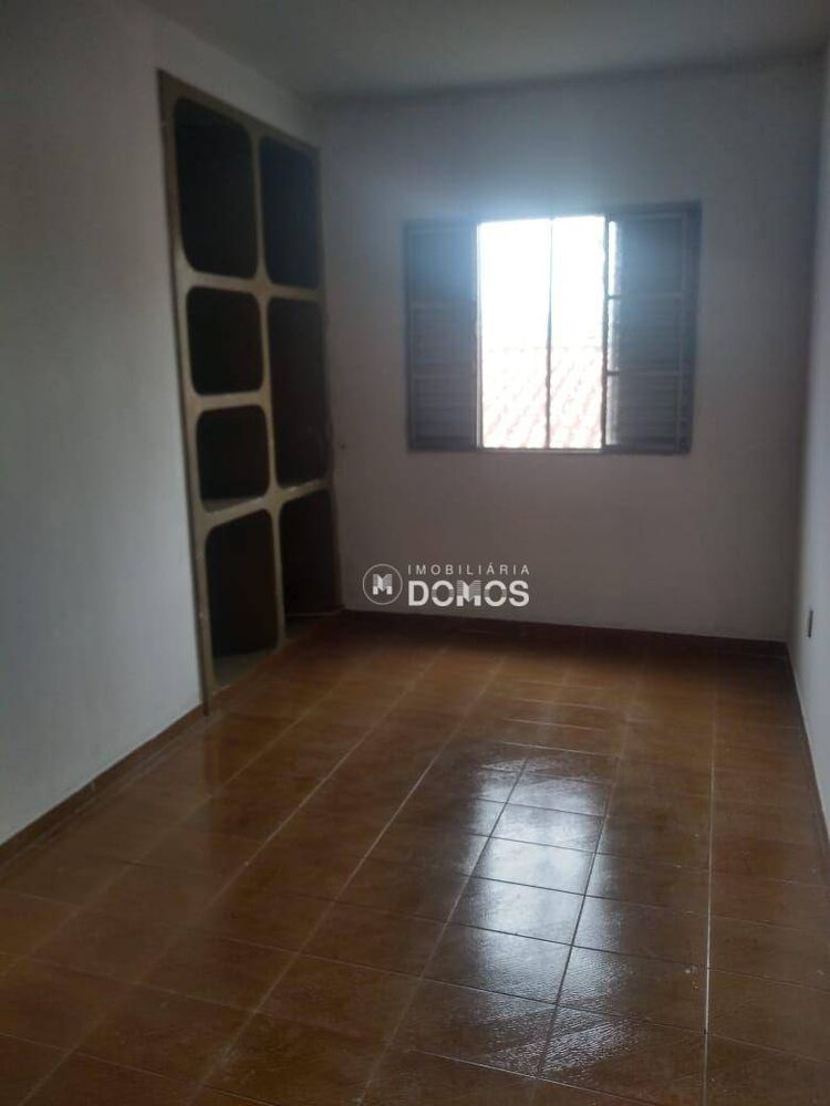 Casa, 4 quartos, 180 m² - Foto 3