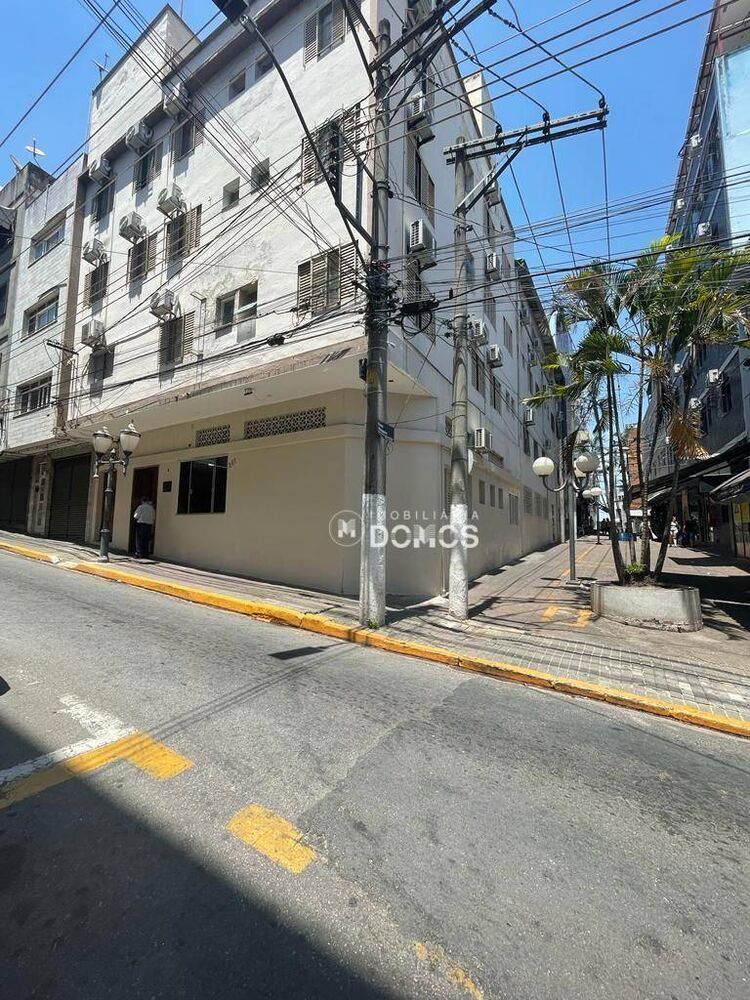 Flat/Apart Hotel, 43 quartos, 1100 m² - Foto 1