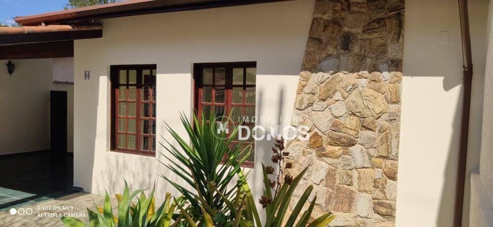 Casa, 3 quartos, 148 m² - Foto 1