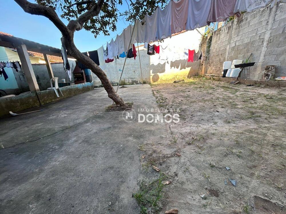 Casa à venda com 2 quartos, 100m² - Foto 9
