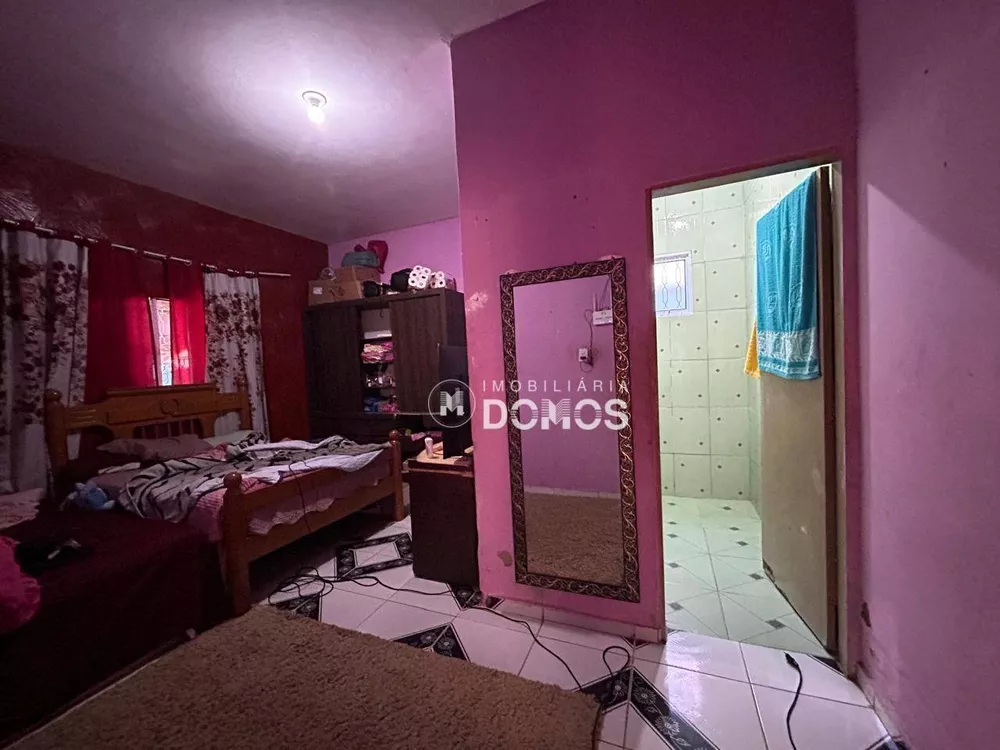 Casa à venda com 2 quartos, 100m² - Foto 5