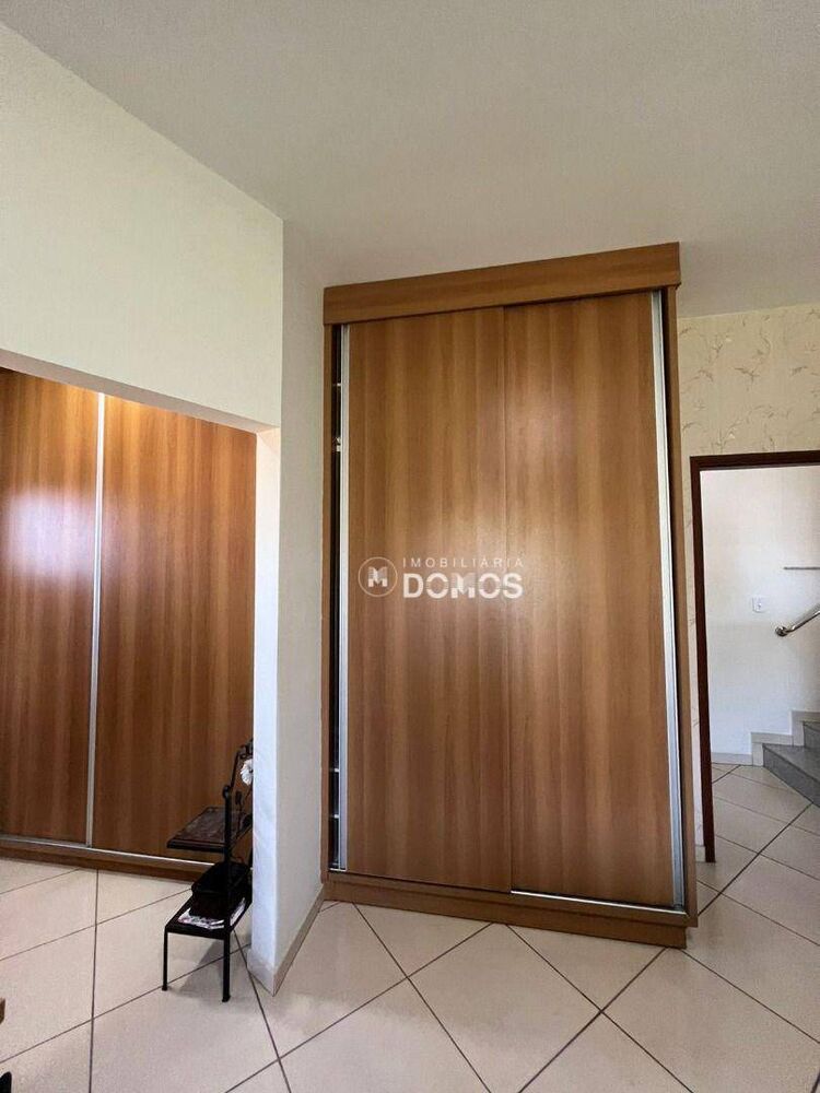 Casa à venda com 5 quartos, 480m² - Foto 14