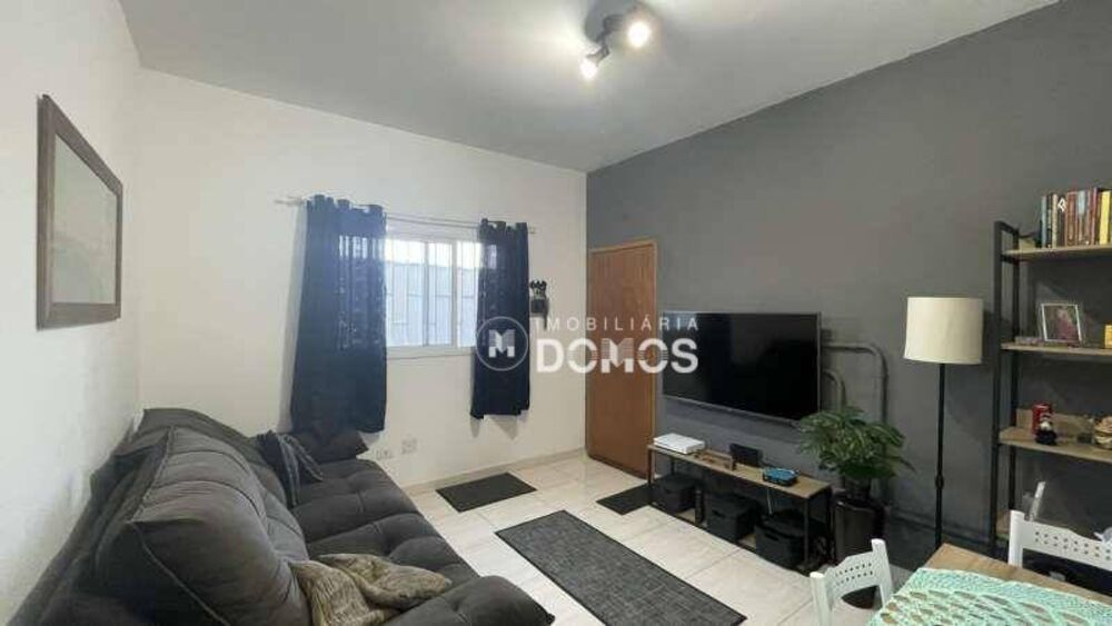 Apartamento à venda com 2 quartos, 68m² - Foto 3