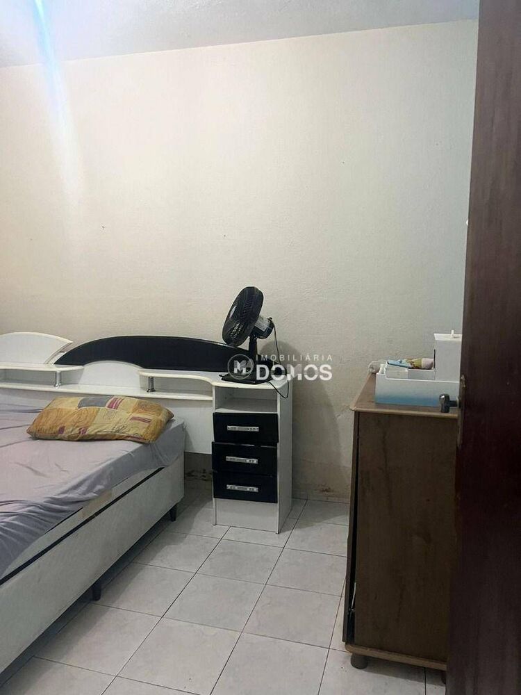 Casa, 4 quartos, 190 m² - Foto 4