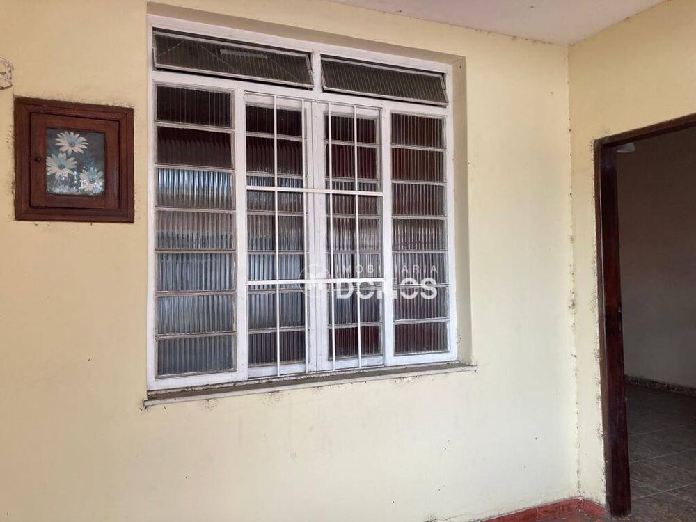 Casa, 3 quartos, 161 m² - Foto 1