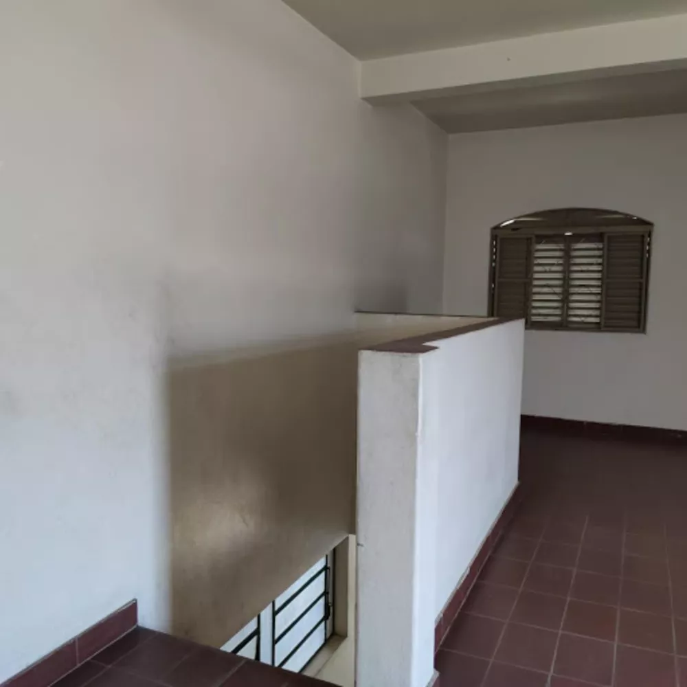 Casa à venda com 3 quartos, 190m² - Foto 14