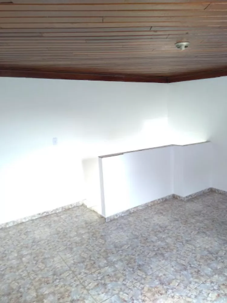 Casa à venda com 3 quartos, 100m² - Foto 6