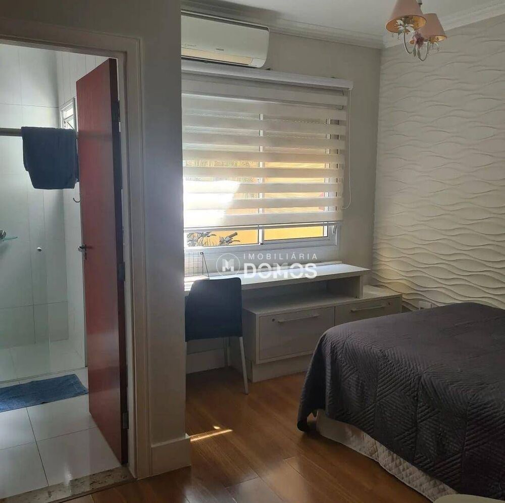 Casa, 3 quartos, 341 m² - Foto 10