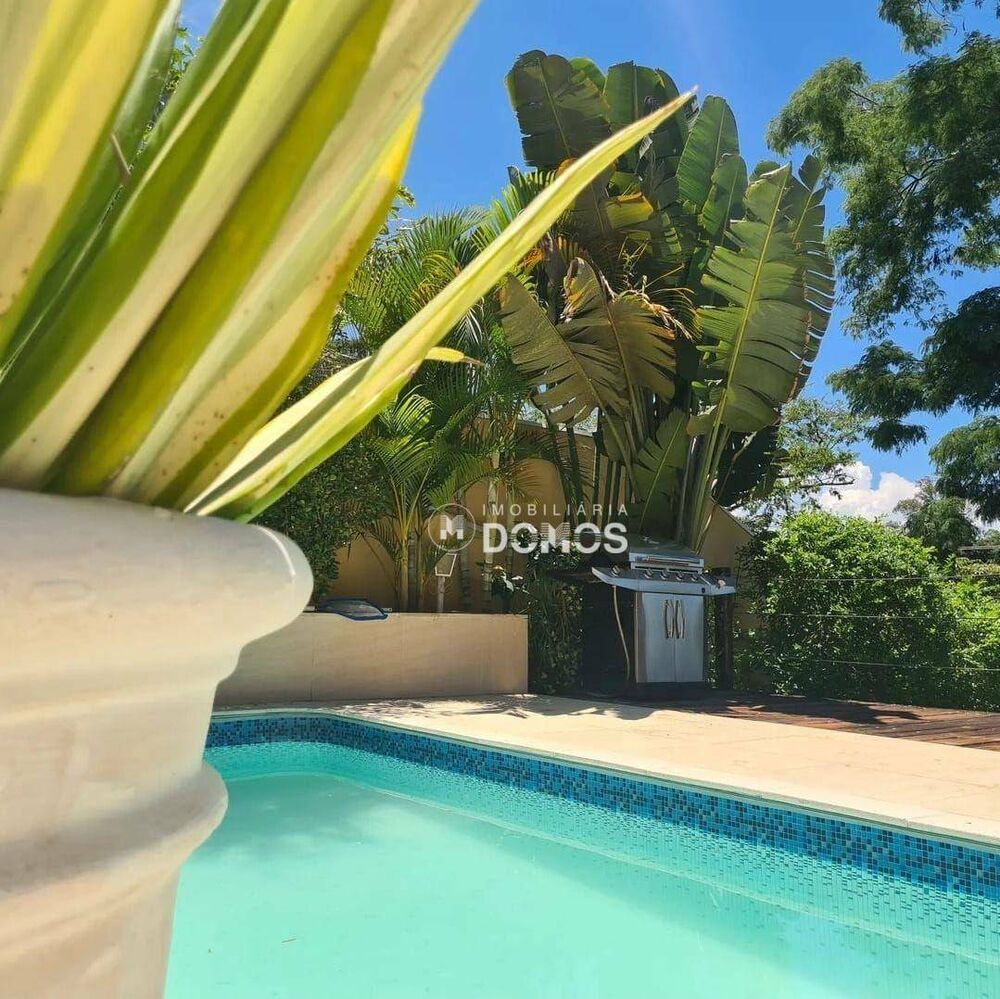 Casa, 3 quartos, 341 m² - Foto 2