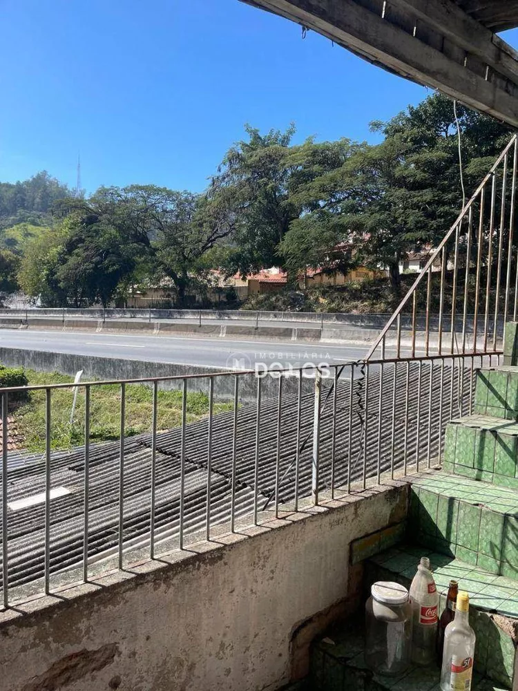 Casa, 5 quartos, 180 m² - Foto 4