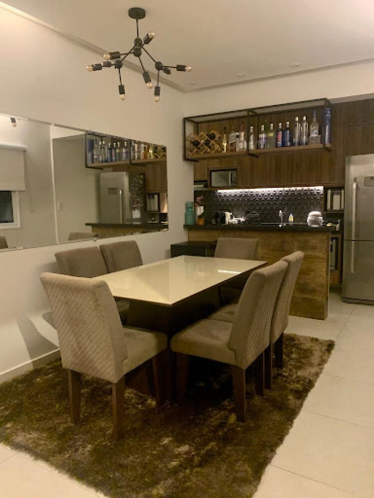 Apartamento à venda com 2 quartos, 75m² - Foto 1