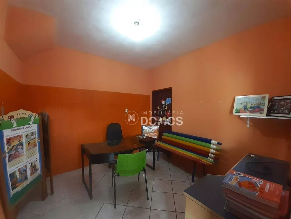 Casa, 3 quartos, 399 m² - Foto 2