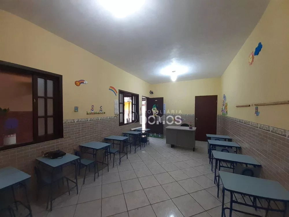 Casa, 3 quartos, 399 m² - Foto 3