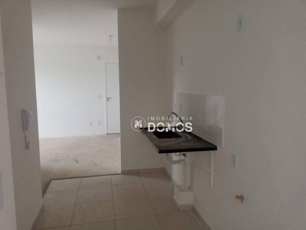 Apartamento à venda com 2 quartos, 62m² - Foto 3