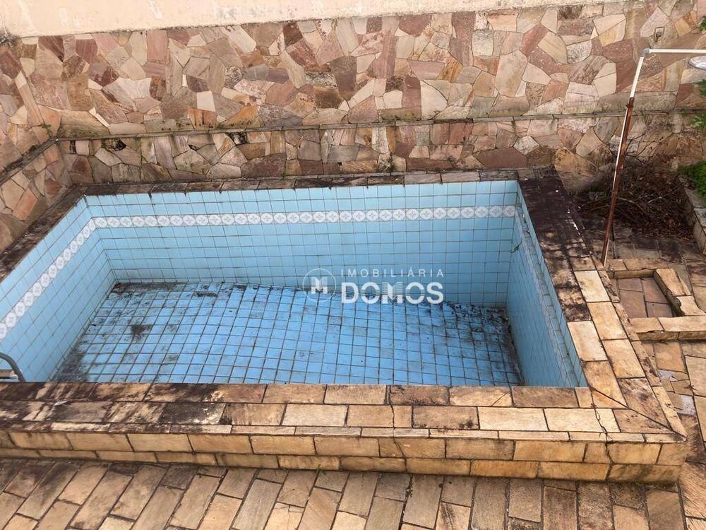 Casa à venda com 3 quartos, 300M2 - Foto 5