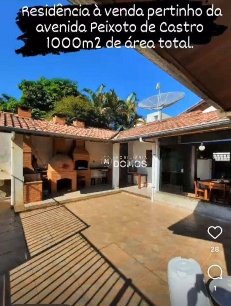 Casa à venda com 5 quartos, 500m² - Foto 4