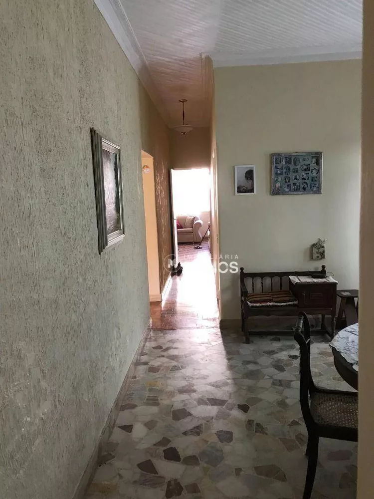 Casa, 4 quartos, 250 m² - Foto 4