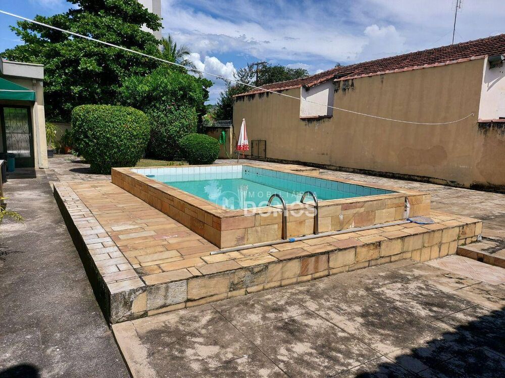 Casa, 4 quartos, 250 m² - Foto 3