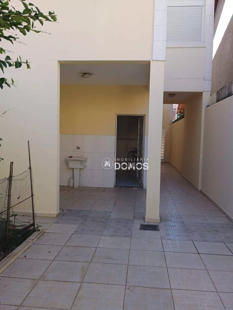 Casa, 3 quartos, 154 m² - Foto 2