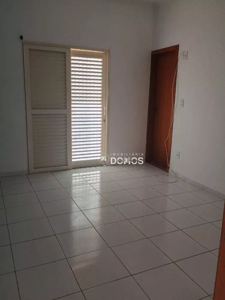 Casa, 3 quartos, 154 m² - Foto 4