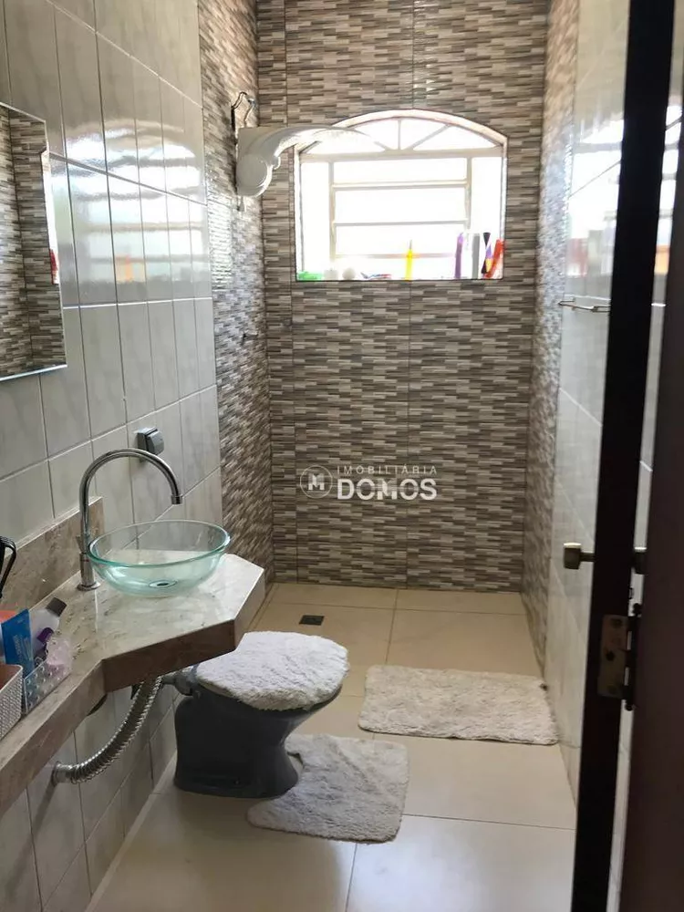 Casa, 4 quartos, 200 m² - Foto 4
