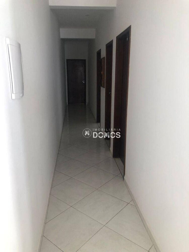 Casa, 3 quartos, 220 m² - Foto 11