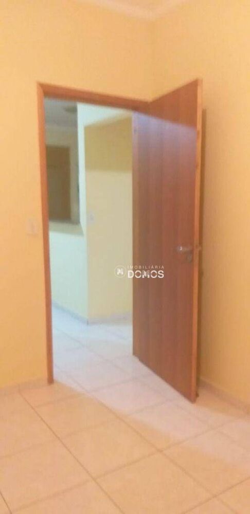 Apartamento à venda com 2 quartos, 59m² - Foto 2