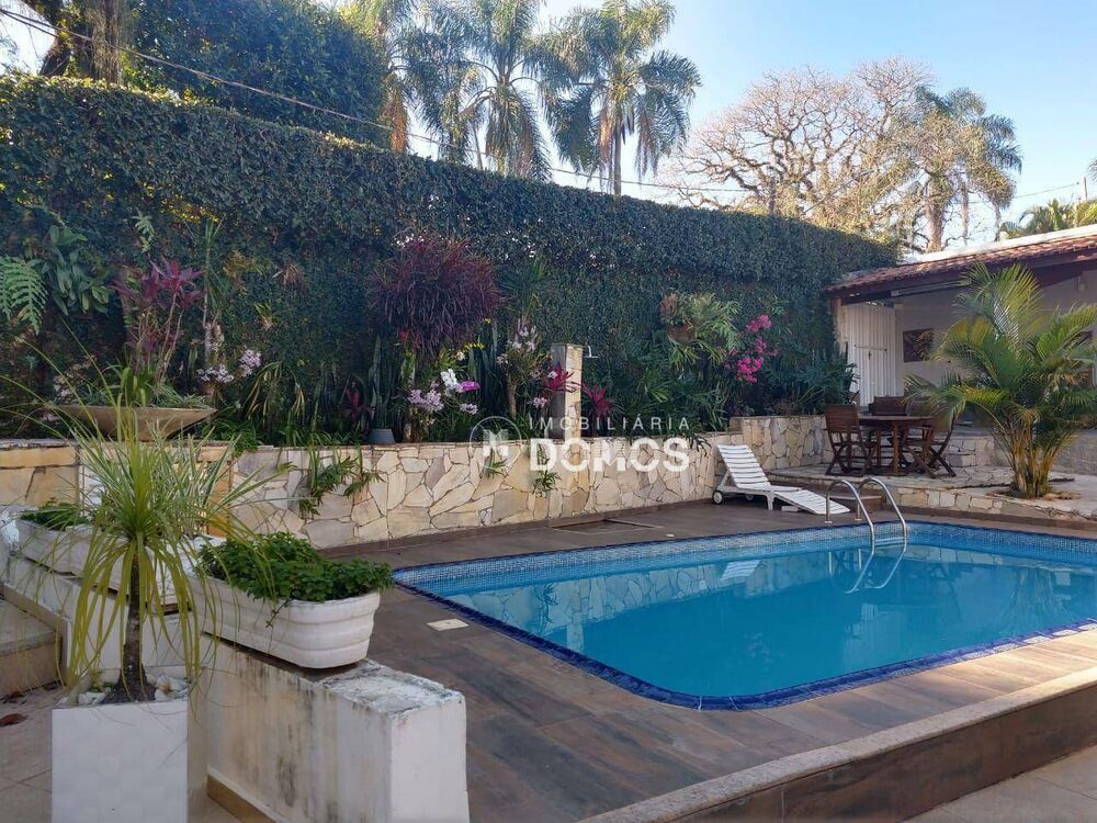 Casa, 3 quartos, 307 m² - Foto 4