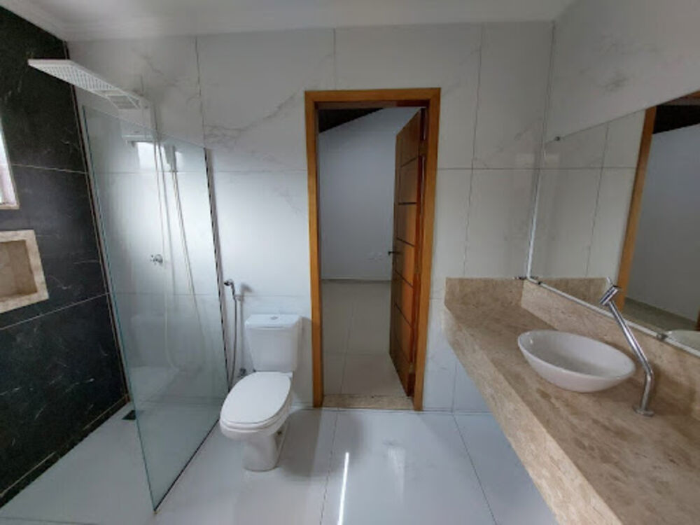 Casa, 4 quartos, 220 m² - Foto 1