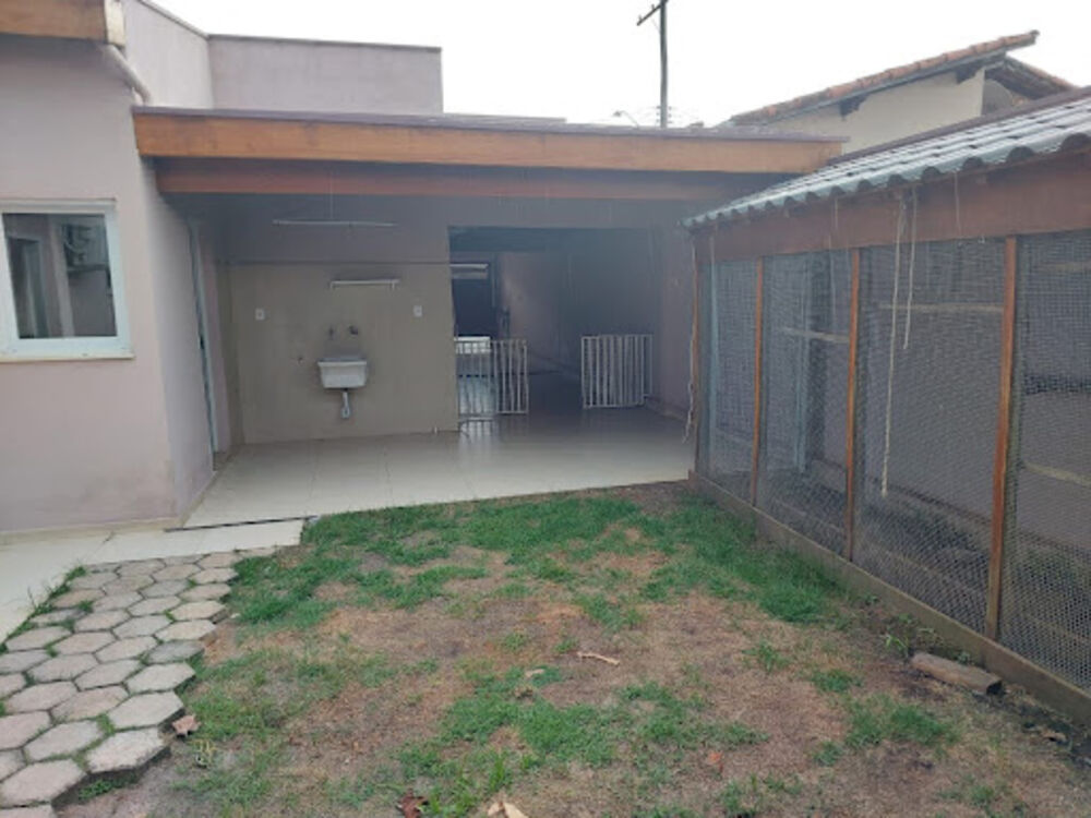 Casa, 4 quartos, 220 m² - Foto 4