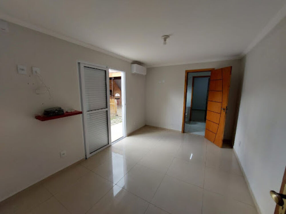 Casa, 4 quartos, 220 m² - Foto 2