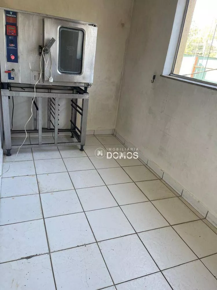 Loja-Salão, 1000 m² - Foto 2