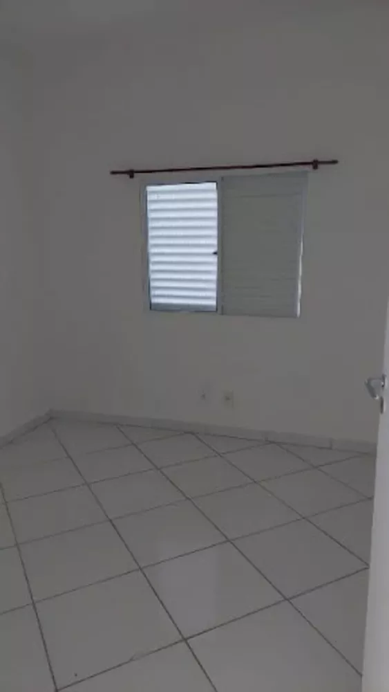 Apartamento à venda com 2 quartos, 46m² - Foto 4