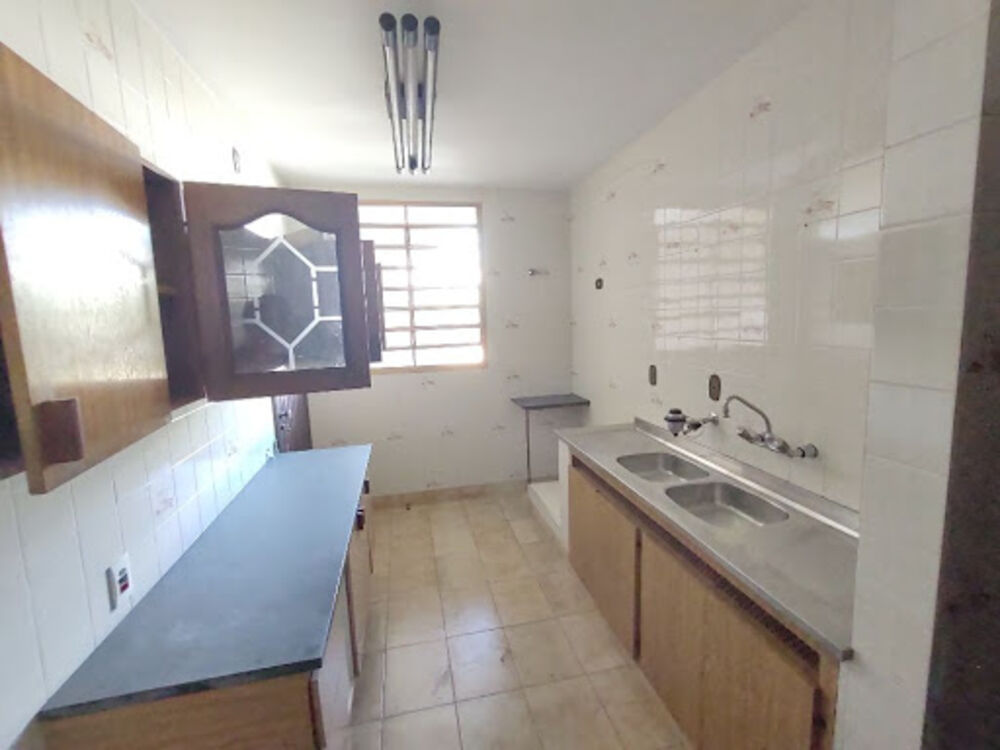 Casa, 4 quartos, 370 m² - Foto 3