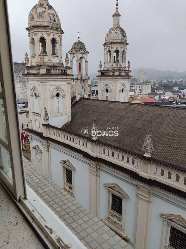 Apartamento à venda com 2 quartos, 85m² - Foto 12