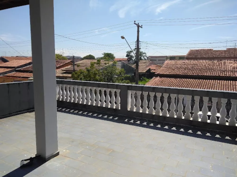 Casa, 3 quartos, 250 m² - Foto 1