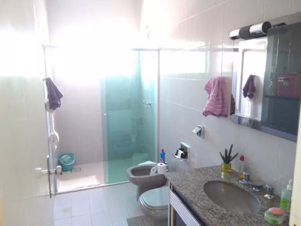 Casa, 3 quartos, 250 m² - Foto 3