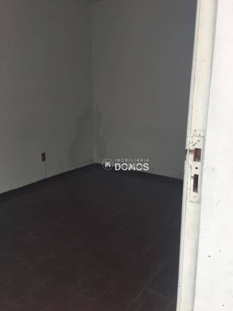 Casa, 3 quartos, 200 m² - Foto 4