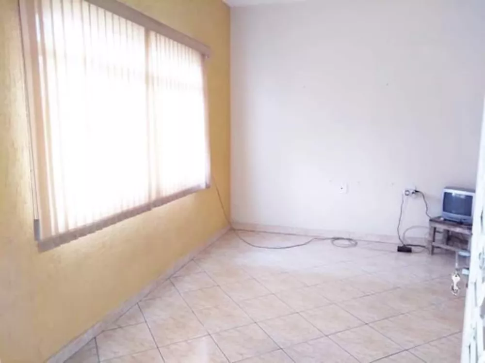 Casa à venda com 4 quartos, 145m² - Foto 19