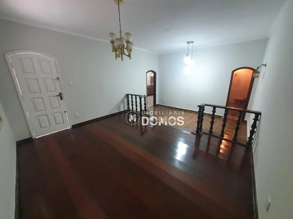 Casa, 5 quartos, 300 m² - Foto 4