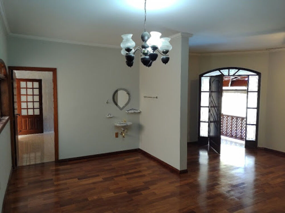 Casa, 3 quartos, 235 m² - Foto 8