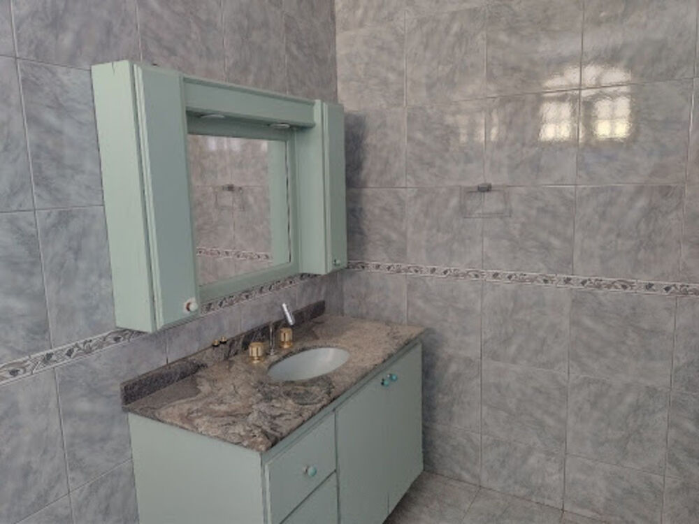 Casa, 3 quartos, 235 m² - Foto 2